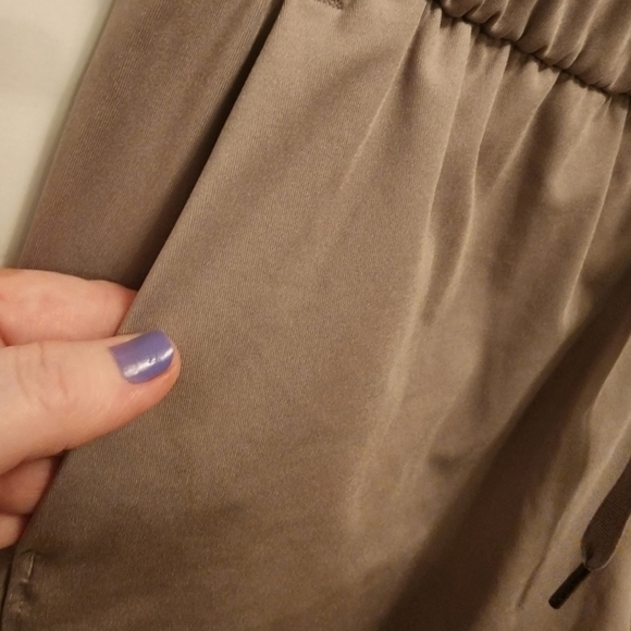 Crz‎ Yoga shorts Size Med - Picture 2 of 6